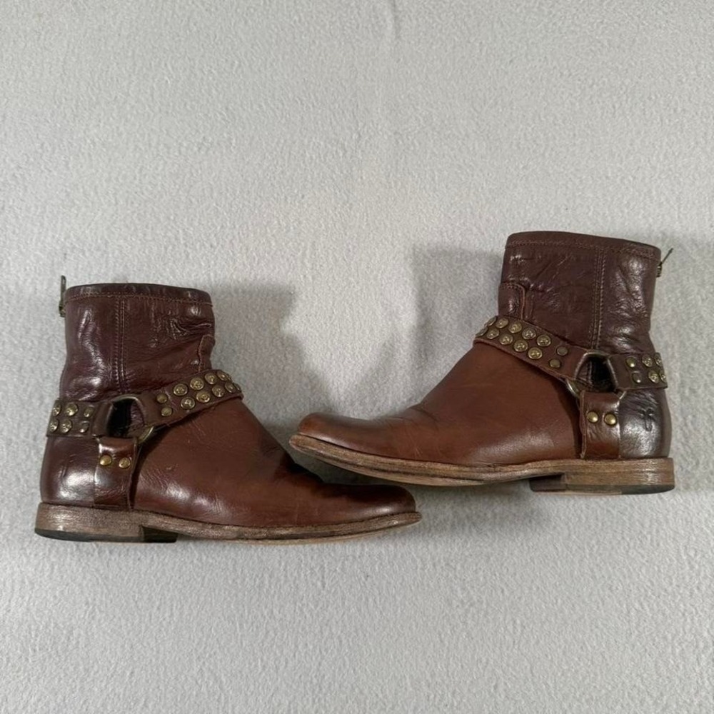 Women's Frye Brown Leather Harness Biker Boots Studded‎ Buckles Zip 7